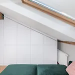 Przytulny Loft W Uroczej Okolicy Hlivice
