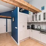 Przytulny Loft W Uroczej Okolicy Apartmán