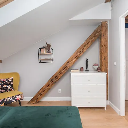 Apartament Przytulny Loft W Uroczej Okolicy *