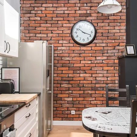Przytulny Loft W Uroczej Okolicy Apartment