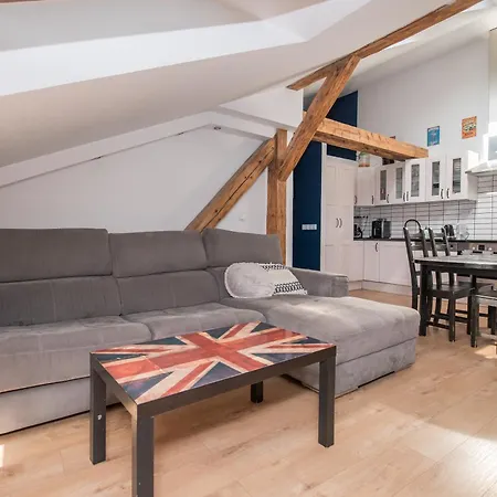 Apartamento Przytulny Loft W Uroczej Okolicy