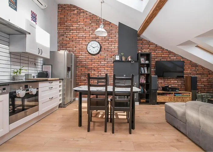 Przytulny Loft W Uroczej Okolicy Apartmán *
